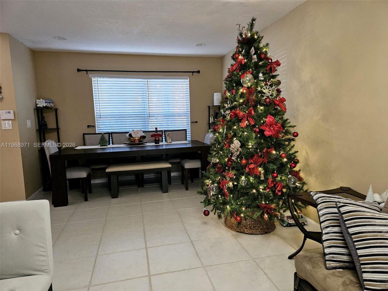 14070 S Forest Oak Cir, Davie, FL 33325 Photo