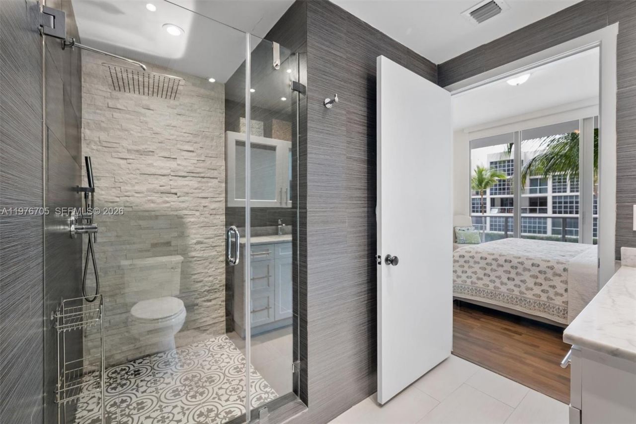 3470 E Coast Ave, Unit H0908, Miami, FL 33137 Photo