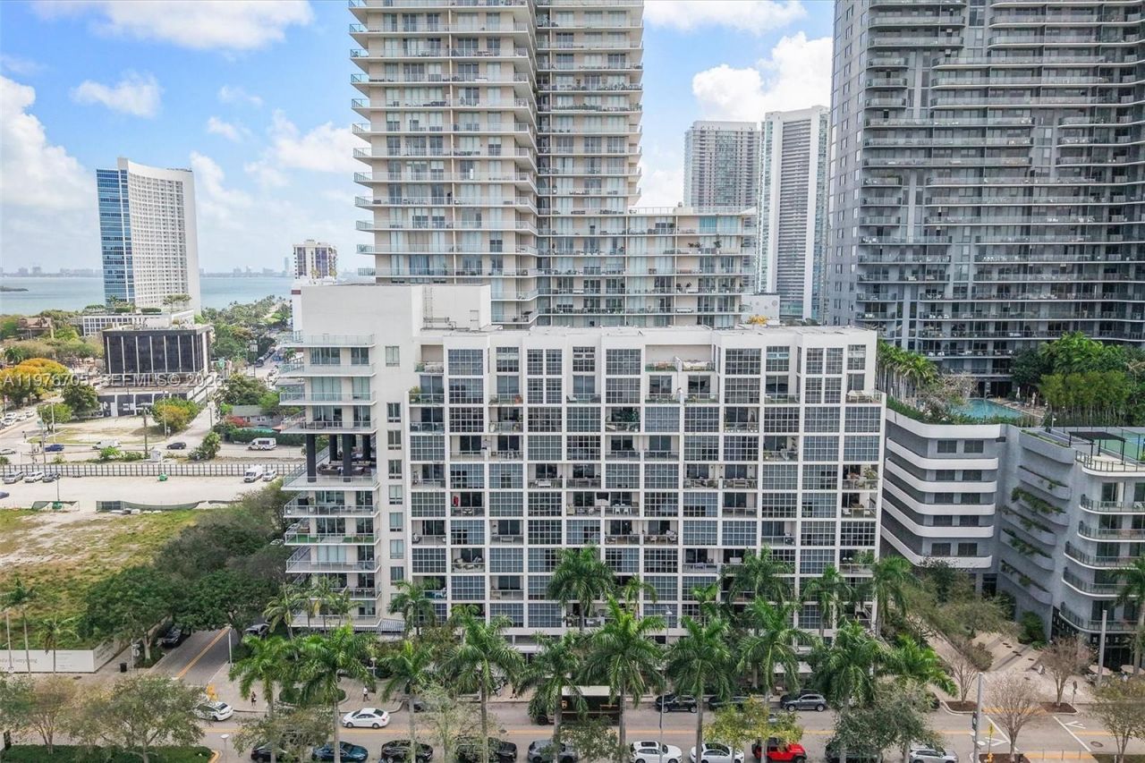3470 E Coast Ave, Unit H0908, Miami, FL 33137 Photo