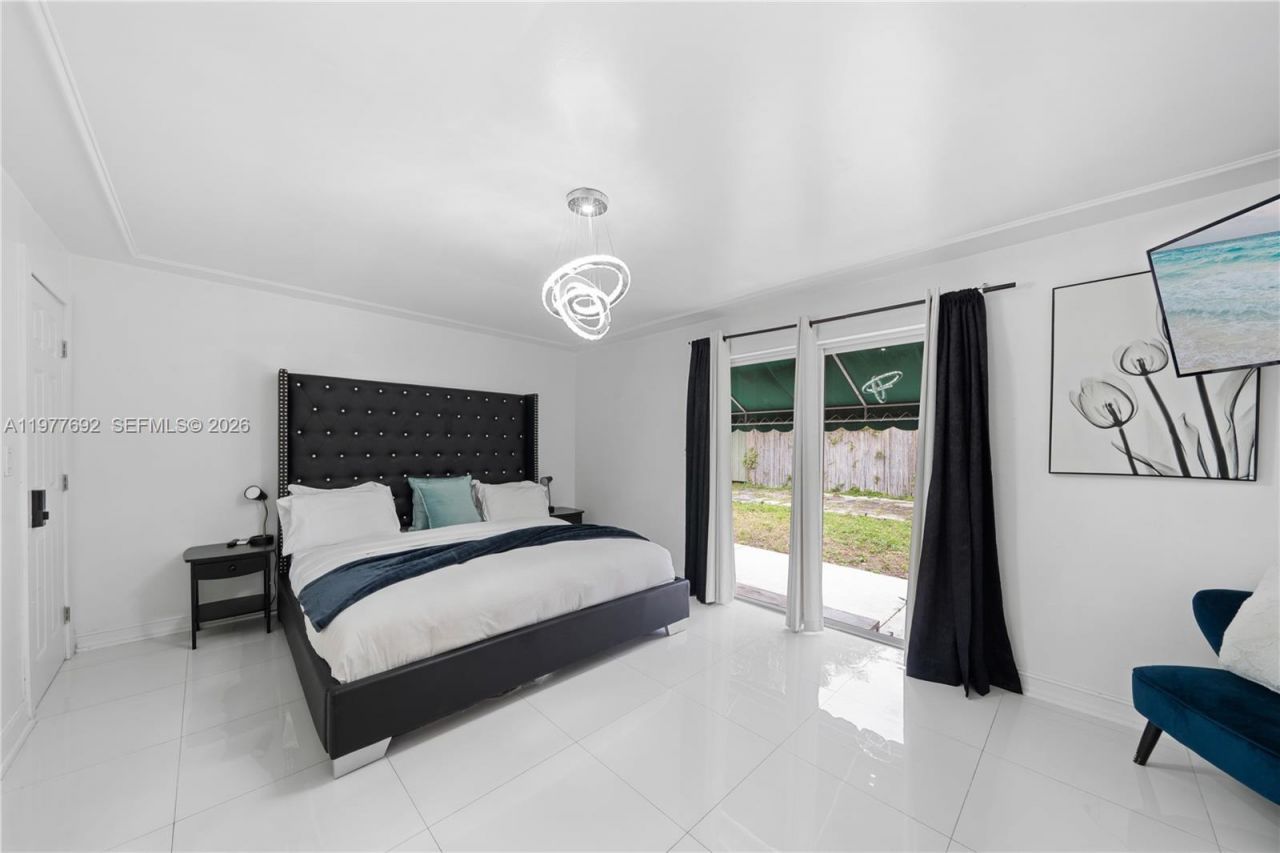 1761 SW 14 Street, Miami, FL 33145 Photo