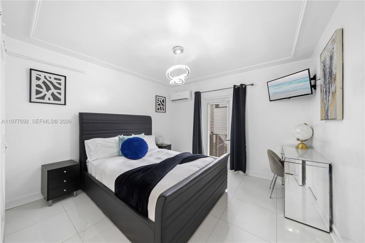 1761 SW 14 Street, Miami, FL 33145 Photo