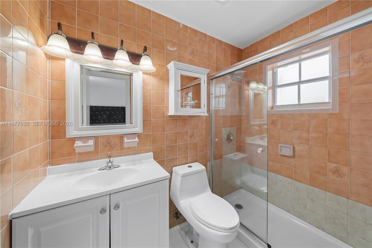 1761 SW 14 Street, Miami, FL 33145 Photo