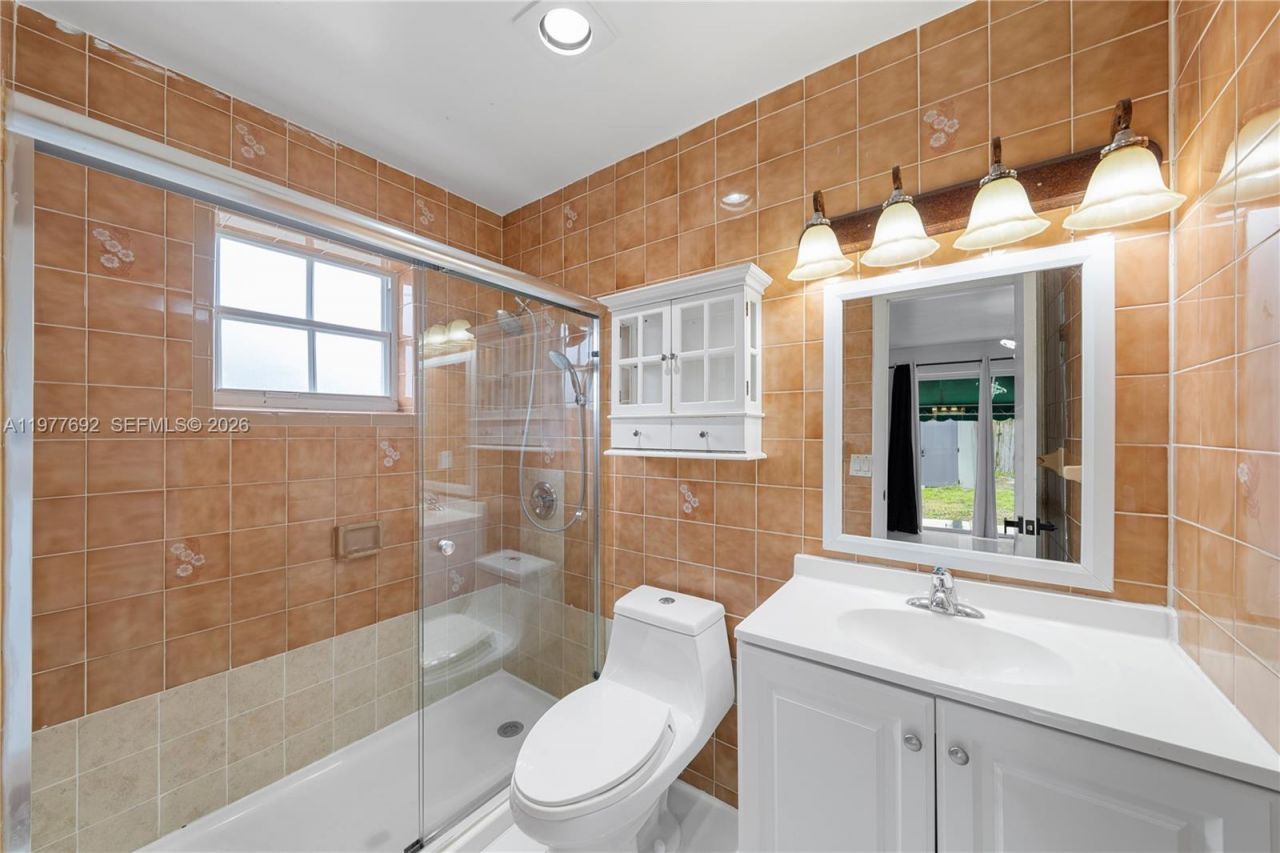 1761 SW 14 Street, Miami, FL 33145 Photo