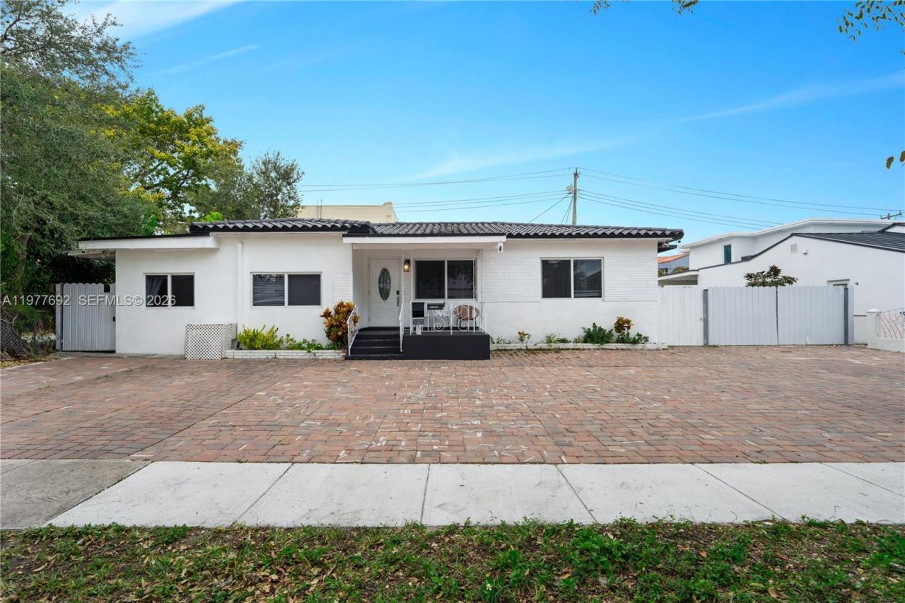 1761 SW 14 Street, Miami, FL 33145 Photo