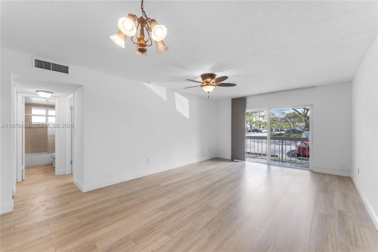 7840 Camino Real , Unit P-107, Miami, FL 33143 Photo