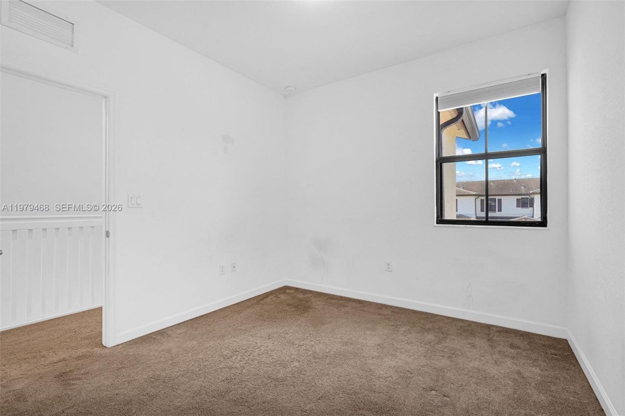 10031 SW 228th Ter , Miami, FL 33190 Photo