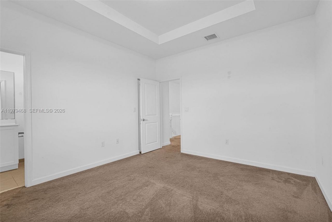 10031 SW 228th Ter , Miami, FL 33190 Photo