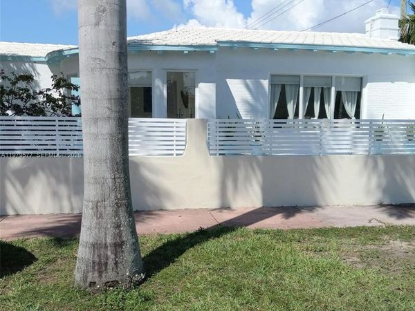 6910 Rue Notre Dame, Miami Beach, FL 33141
