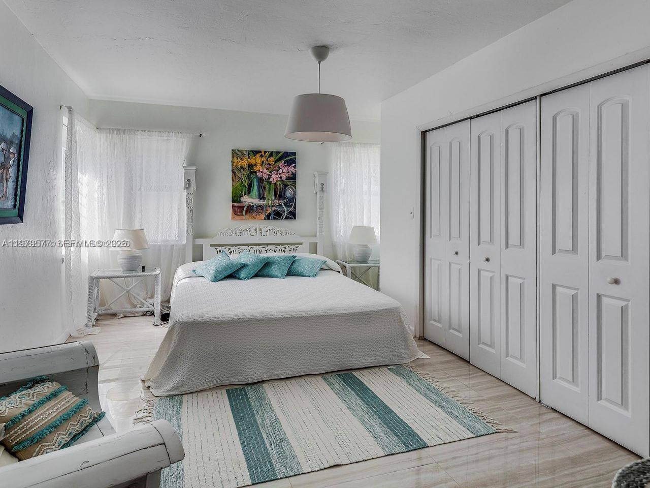 6910 Rue Notre Dame, Miami Beach, FL 33141 Photo