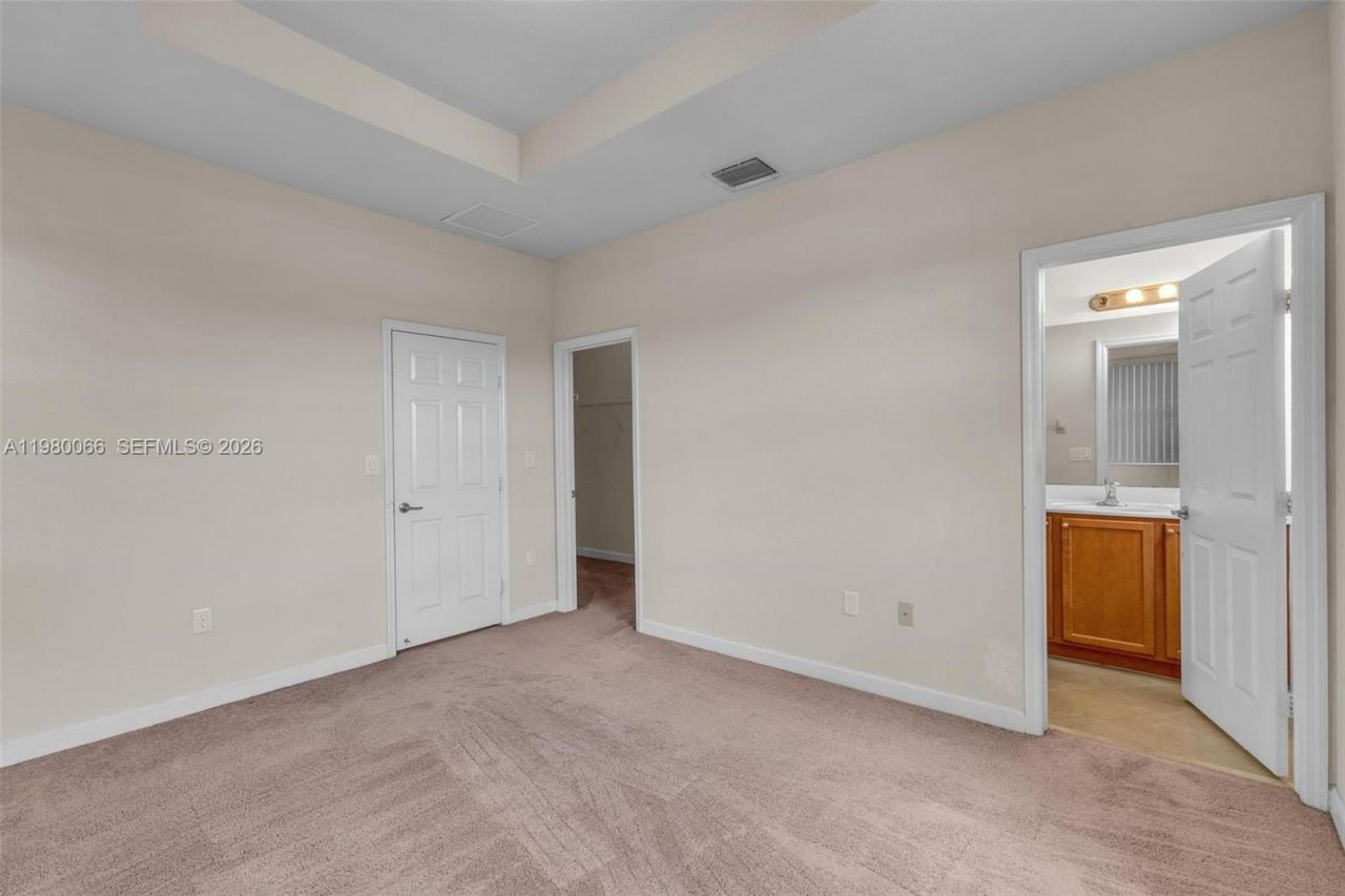 9011 SW 227th St, Unit 1, Cutler Bay, FL 33190 Photo