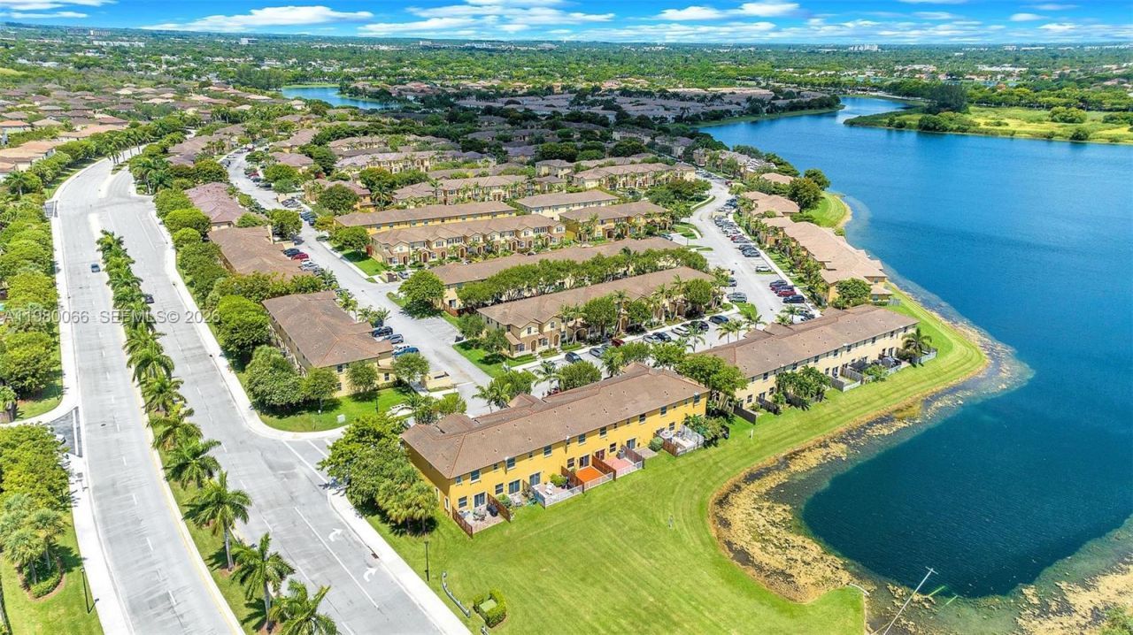 9011 SW 227th St, Unit 1, Cutler Bay, FL 33190 Photo