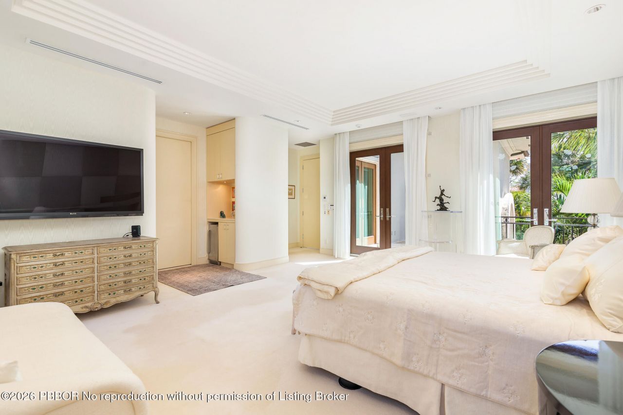 349 Chilean Avenue, Unit 349, Palm Beach, FL 33480 Photo