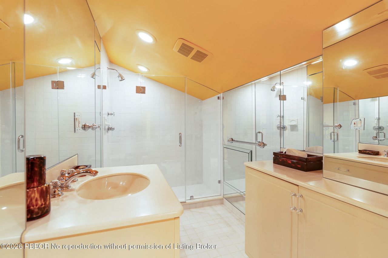 349 Chilean Avenue, Unit 349, Palm Beach, FL 33480 Photo