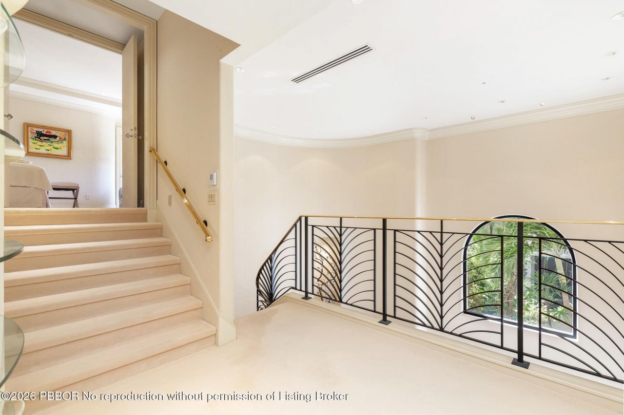 349 Chilean Avenue, Unit 349, Palm Beach, FL 33480 Photo