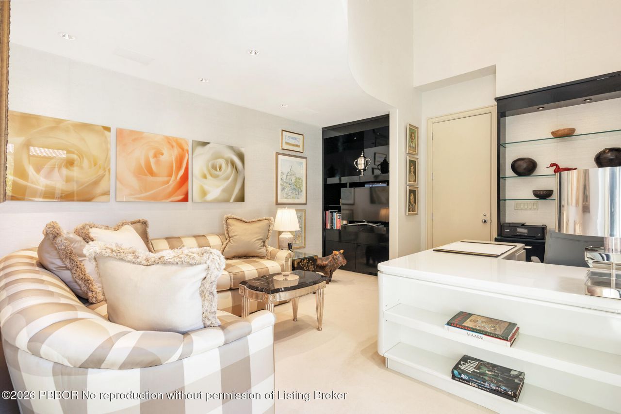 349 Chilean Avenue, Unit 349, Palm Beach, FL 33480 Photo