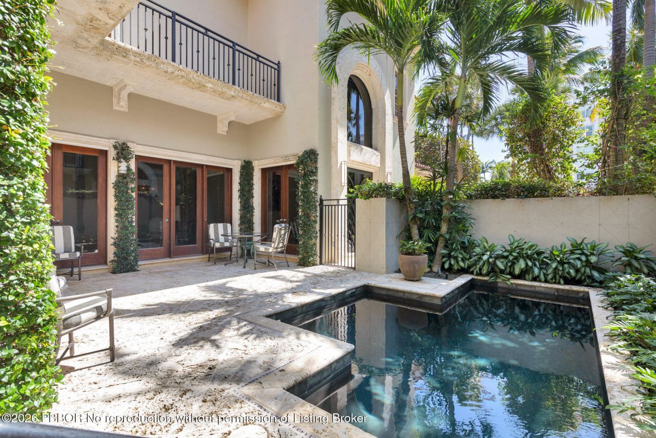 349 Chilean Avenue, Unit 349, Palm Beach, FL 33480 Photo