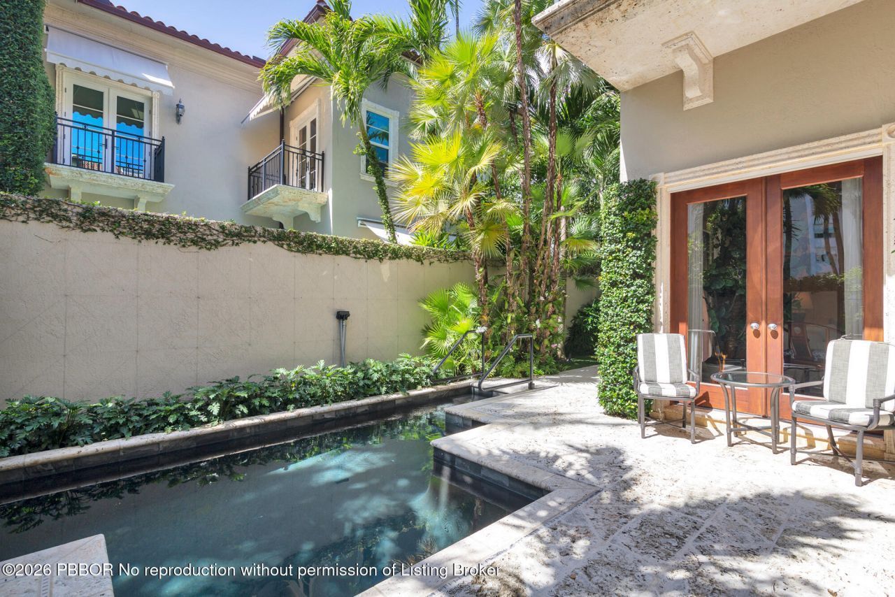 349 Chilean Avenue, Unit 349, Palm Beach, FL 33480 Photo