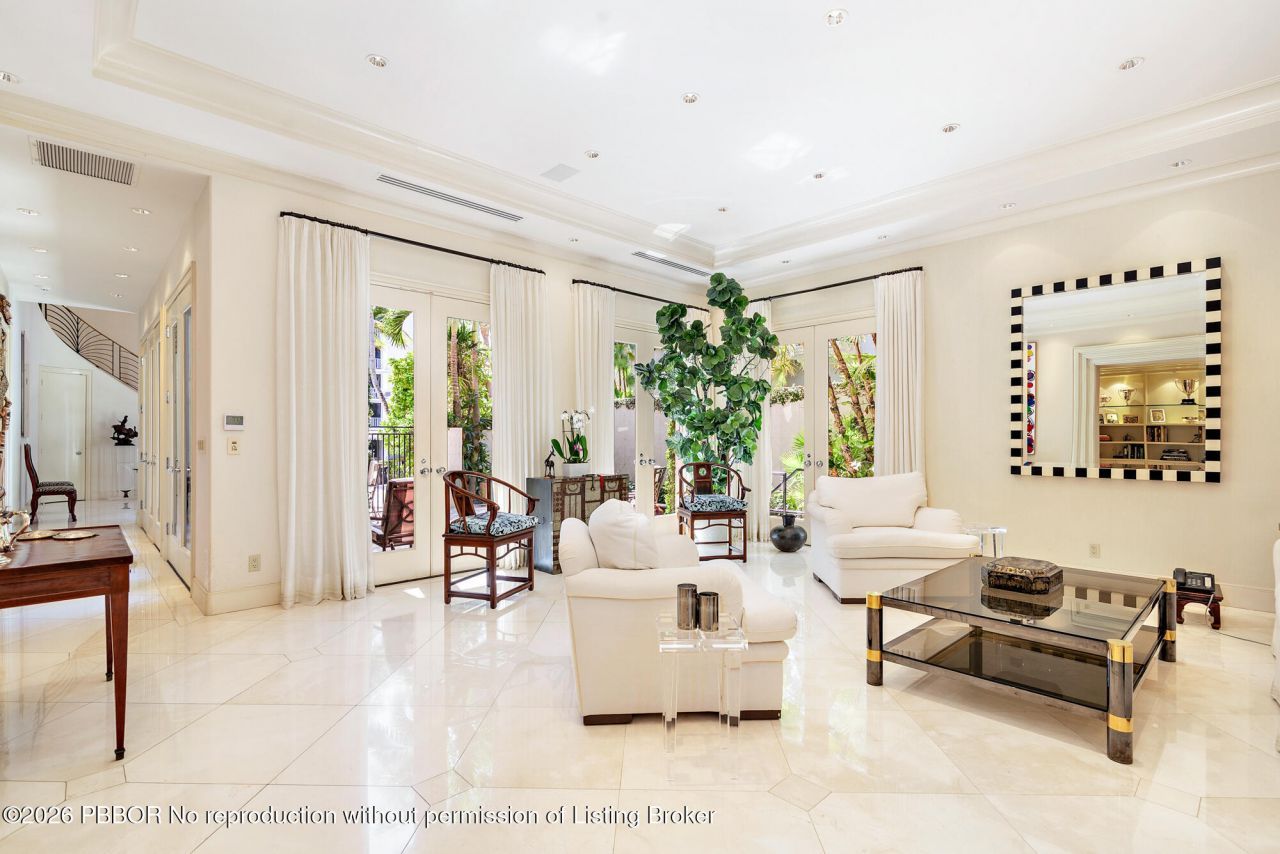 349 Chilean Avenue, Unit 349, Palm Beach, FL 33480 Photo