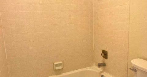 2450 Lymbery Street, Unit APT 305, Reno, NV 89509 Photo