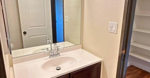 2450 Lymbery Street, Unit APT 305, Reno, NV 89509 Photo