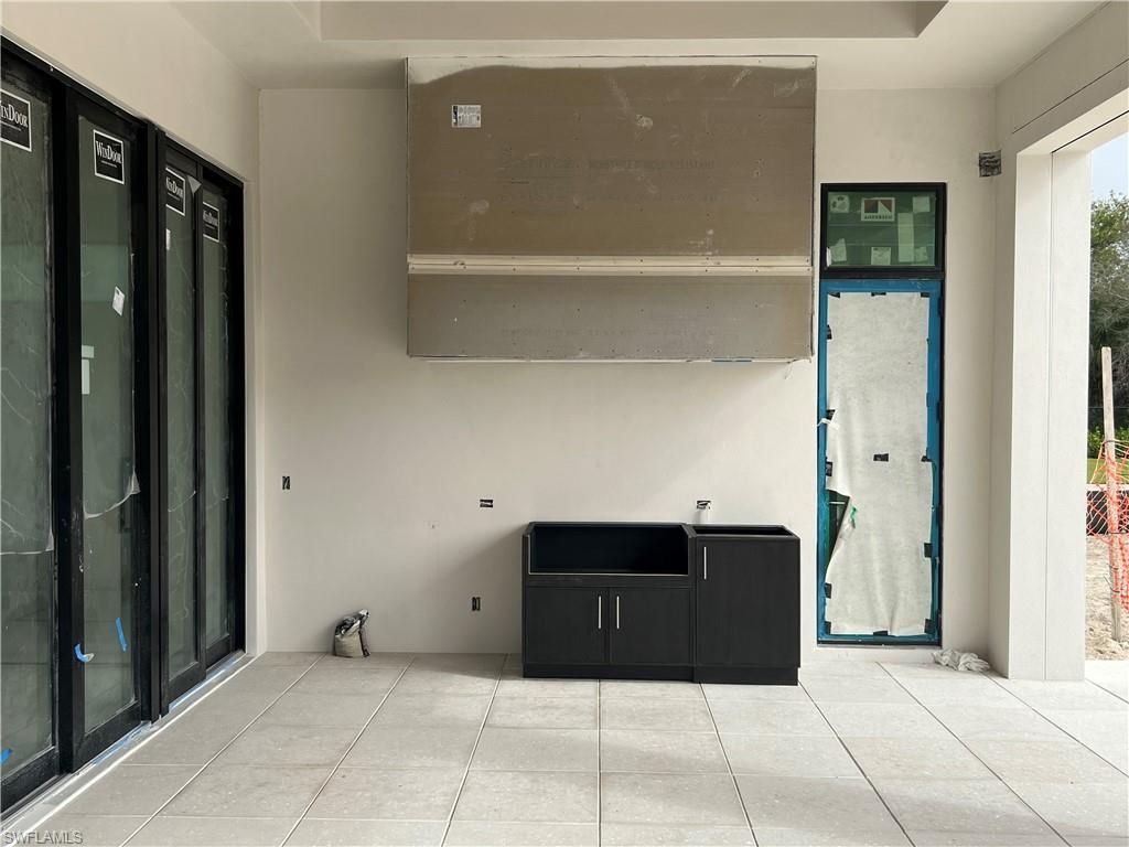 948 Chimney Rock Rd, Naples, FL 34120 Photo