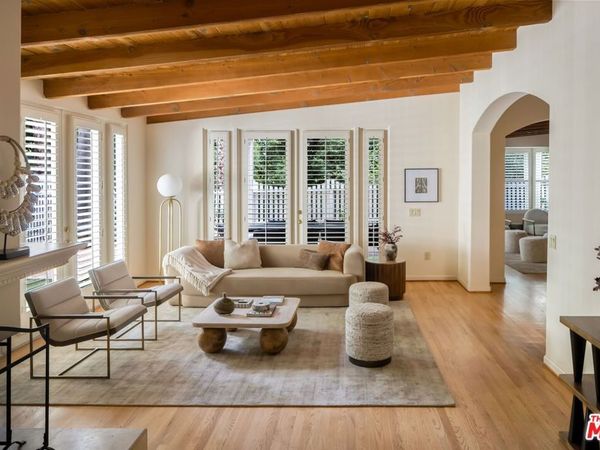 2800 Anchor Avenue, Los Angeles, CA 90064