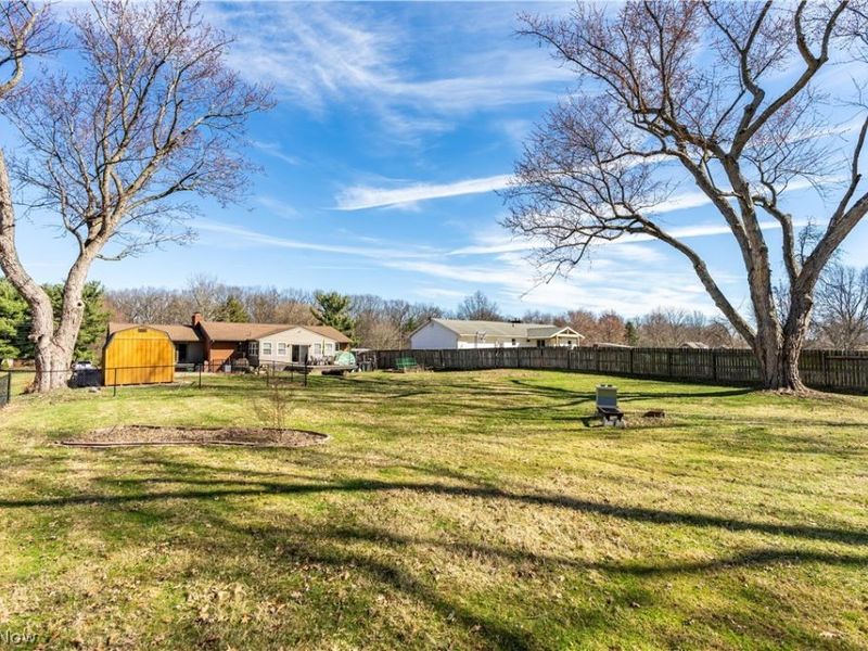 1670 Berna Road, Green, OH 44312 Photo 4