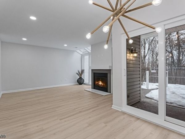 12 Encampment Drive, Bedminster, NJ 07921