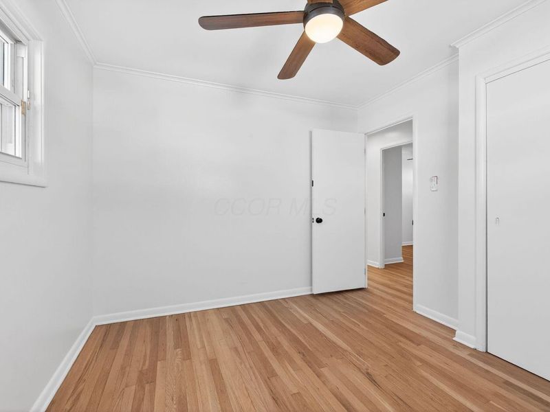 952 Minerva Avenue , Columbus, OH 43229 Photo 16