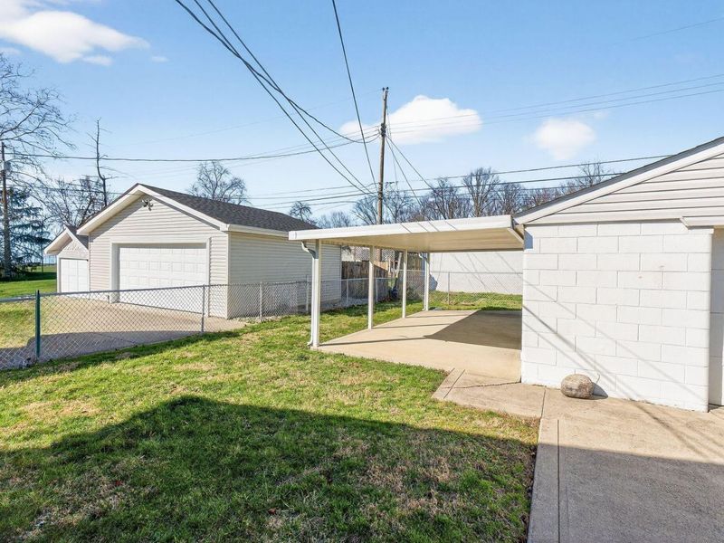 952 Minerva Avenue , Columbus, OH 43229 Photo 30