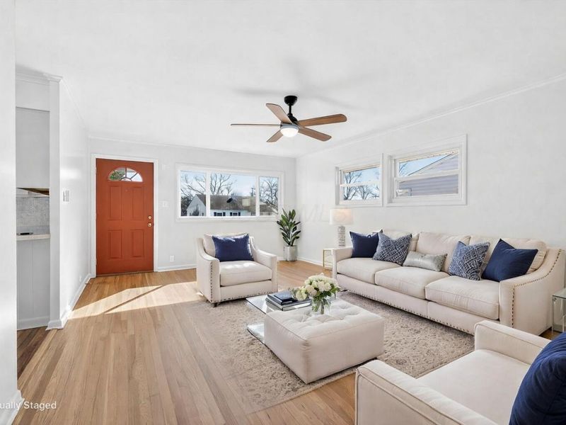 952 Minerva Avenue , Columbus, OH 43229 Photo 8