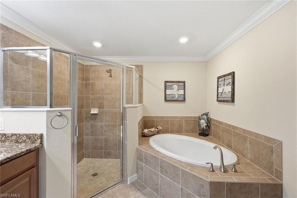 28051 Cookstown Ct, Unit 3904, Bonita Springs, FL 34135 Photo