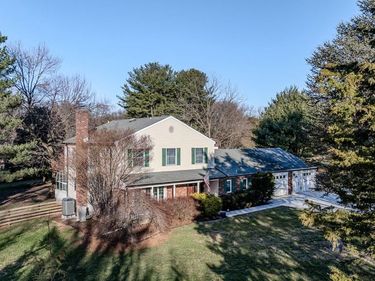 106 FOX DRIVE, LANDENBERG, PA 19350