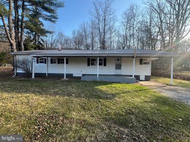 1298 BLACK GAP ROAD, FAYETTEVILLE, PA 17222