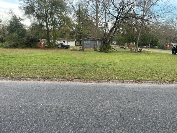 297 McClelland Street, Crestview, FL 32536