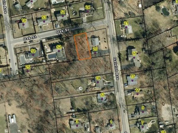 Oak Street , Ronkonkoma, NY 11779