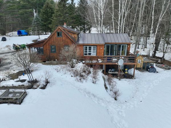 1086 Tenney Pond Road, Newbury, VT 05081