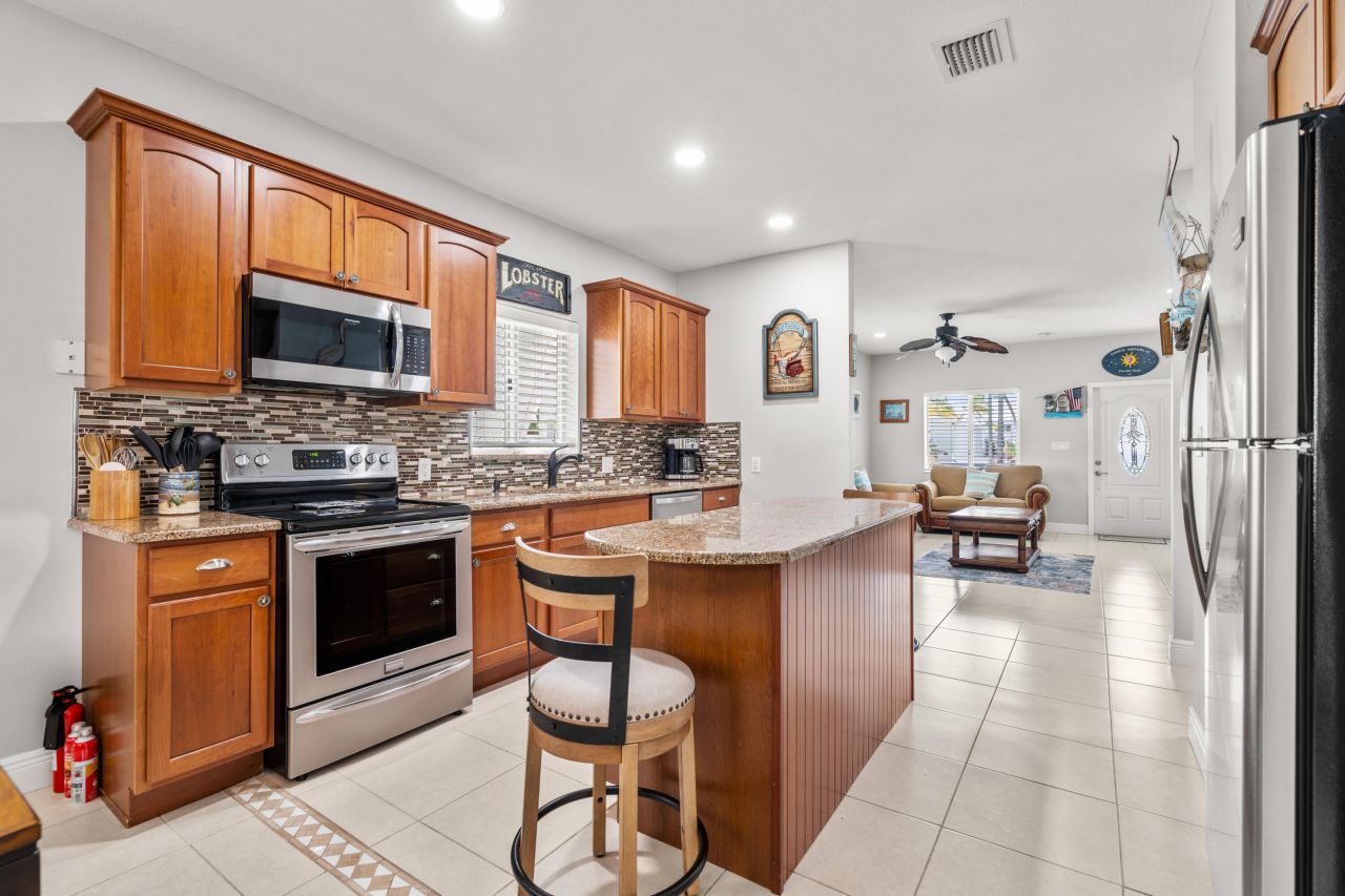 312 Ryan Avenue, Key Largo, FL 33037 Photo