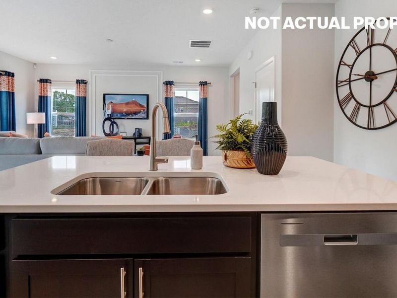 6326 Marinelli Drive North , Columbus, OH 43228 Photo 13