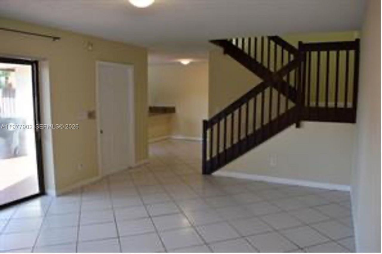8392 S Coral Cir , Unit 8392, North Lauderdale, FL 33068 Photo