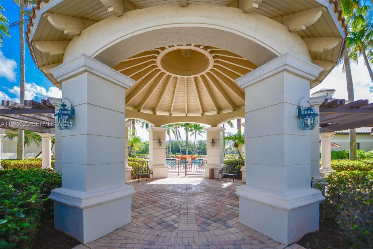 1448 Mariner Way , Hollywood, FL 33019 Photo