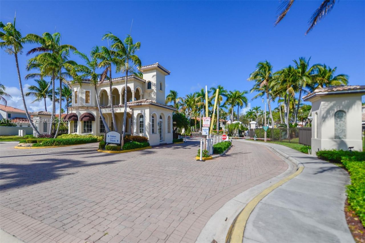 1448 Mariner Way , Hollywood, FL 33019 Photo