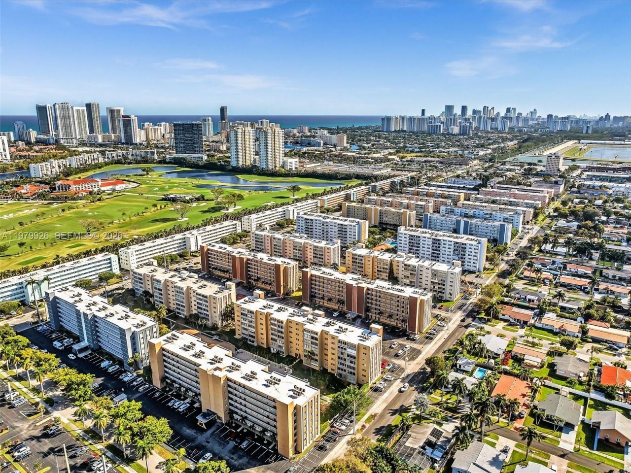 610 NE 12th Ave , Unit 203, Hallandale Beach, FL 33009 Photo