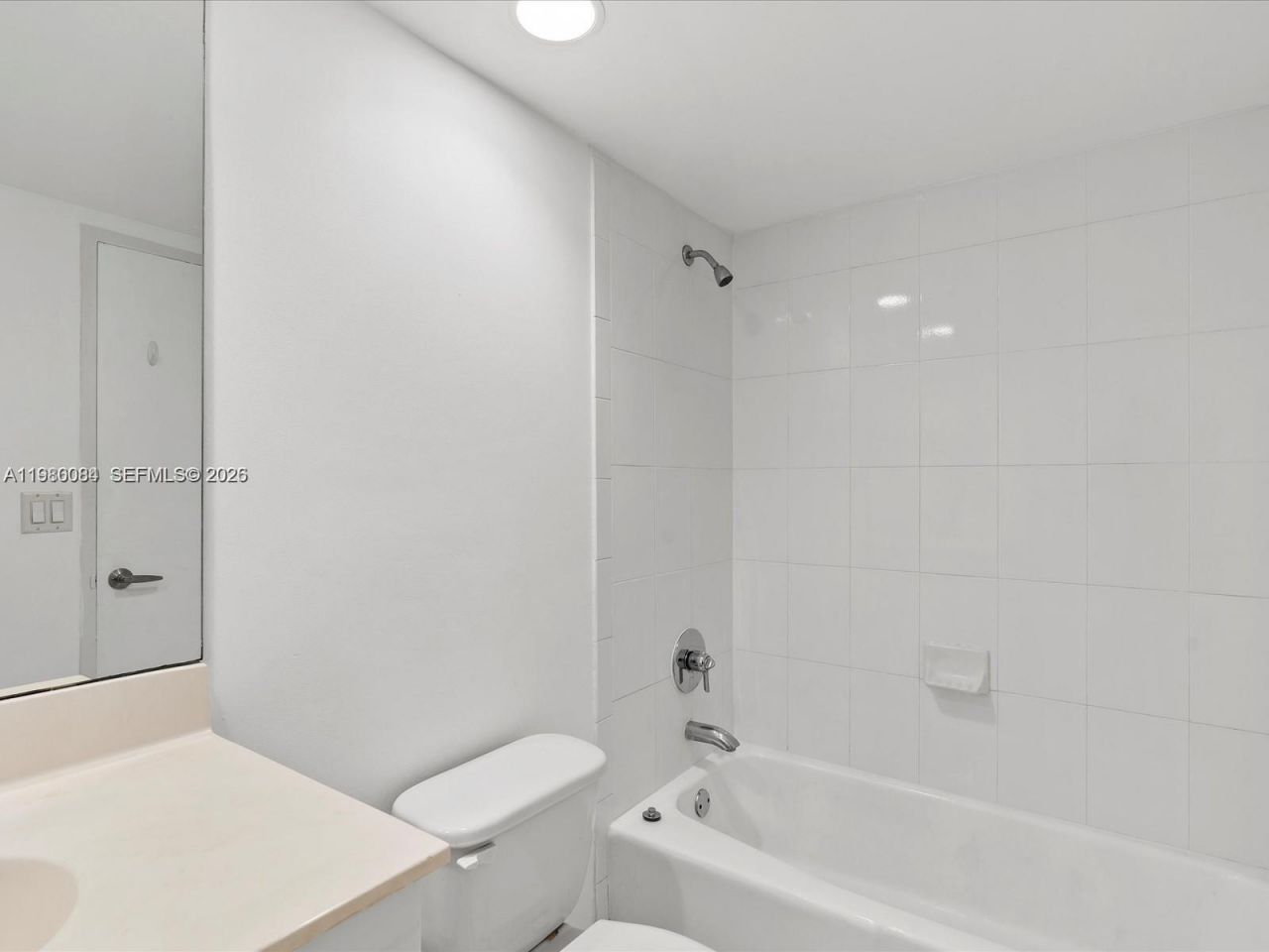 3000 S Ocean Dr, Unit 206, Hollywood, FL 33019 Photo