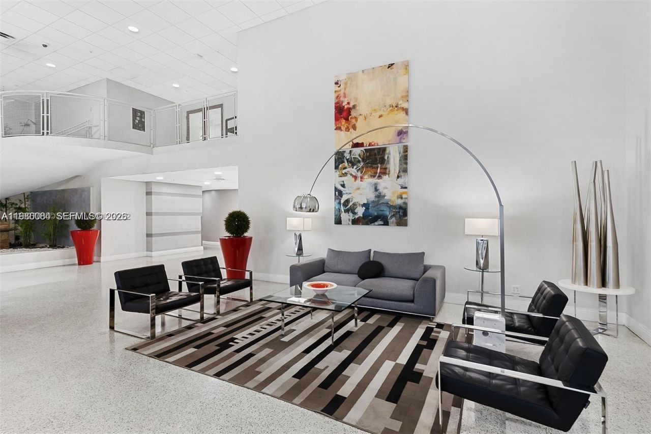 3000 S Ocean Dr, Unit 206, Hollywood, FL 33019 Photo