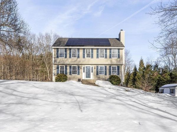 112 Providence Rd, Westford, MA 01886