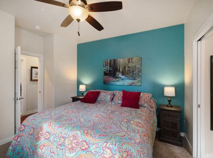 2046 Lukins Way, South Lake Tahoe, CA 96150 Photo