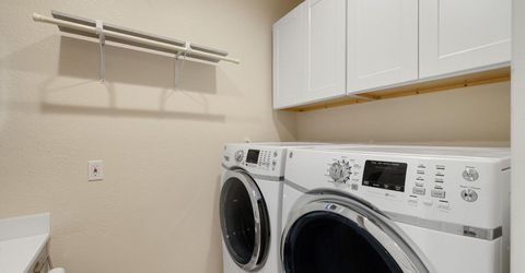 2046 Lukins Way, South Lake Tahoe, CA 96150 Photo