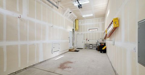 2046 Lukins Way, South Lake Tahoe, CA 96150 Photo