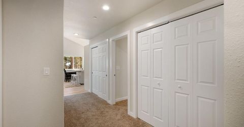 2046 Lukins Way, South Lake Tahoe, CA 96150 Photo